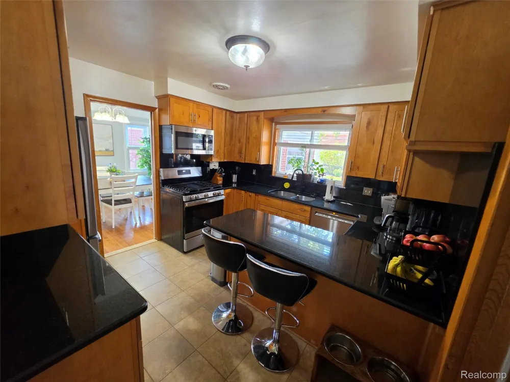 31159 Kelly Road Fraser City, MI 48026