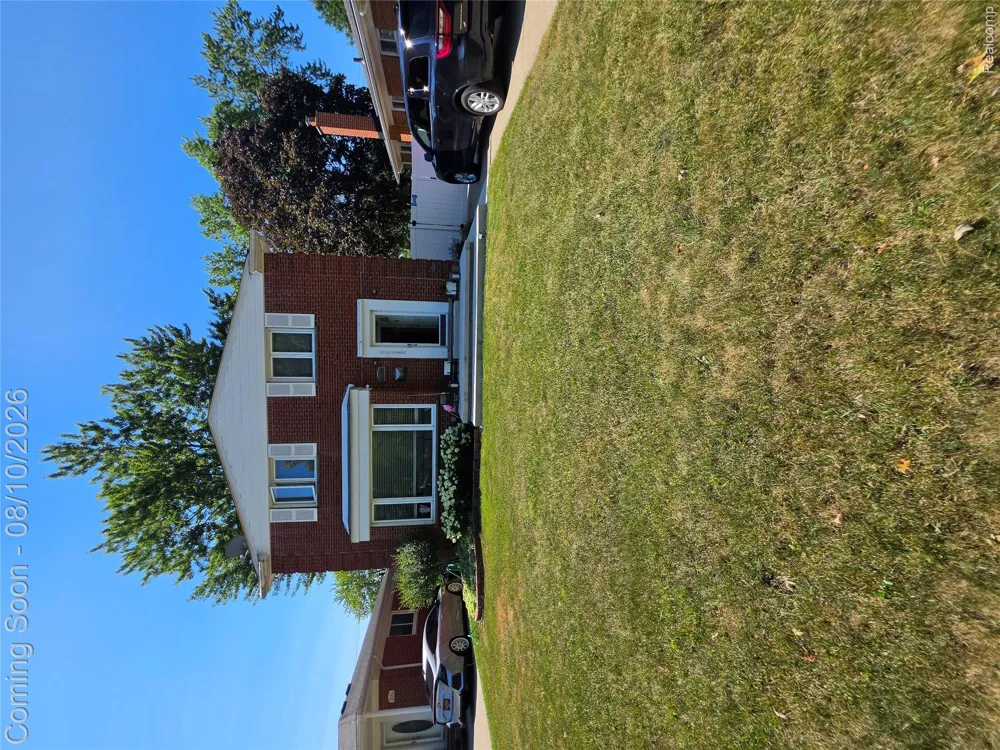 31159 Kelly Road Fraser City, MI 48026