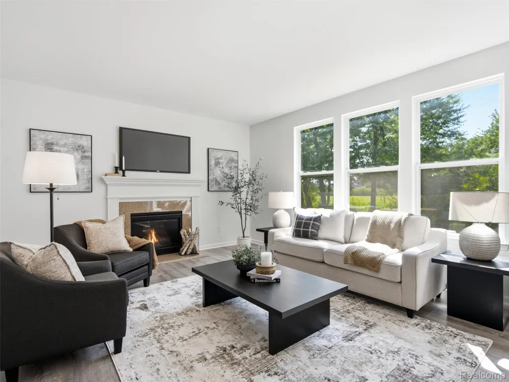 53283 Jaclyn Drive Shelby Charter Township, MI 48315