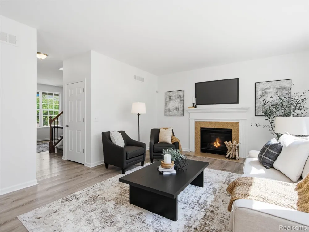 53283 Jaclyn Drive Shelby Charter Township, MI 48315