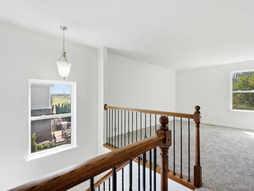 53283 Jaclyn Drive Shelby Charter Township, MI 48315