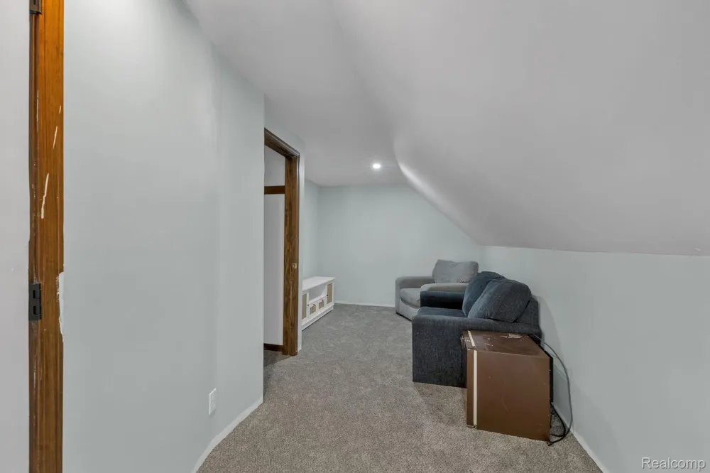 1270 Lincoln Street Wyandotte City, MI 48192