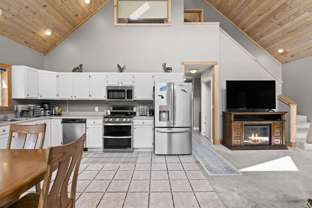 5312 Samels Road Whitewater Township, MI 49690