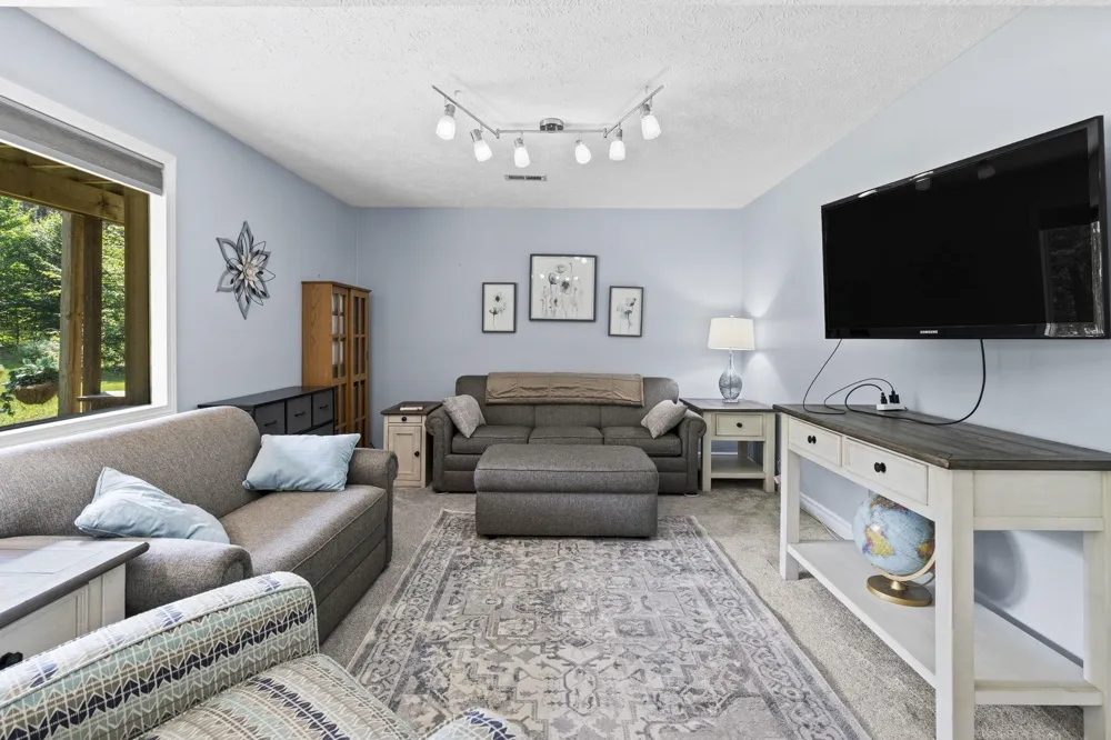 5312 Samels Road Whitewater Township, MI 49690
