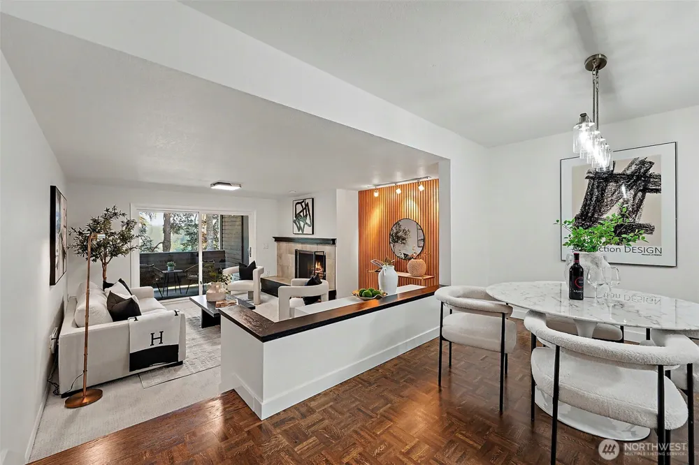 13605 NE 8th Street #203 Bellevue, WA 98005