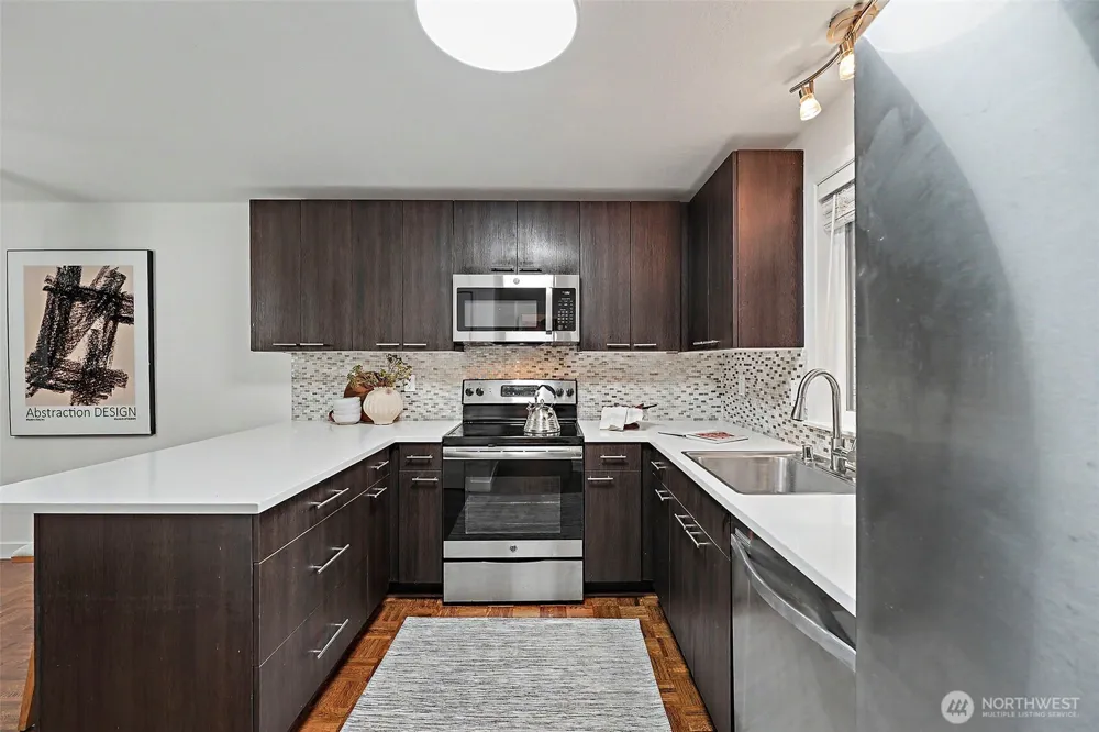 13605 NE 8th Street #203 Bellevue, WA 98005