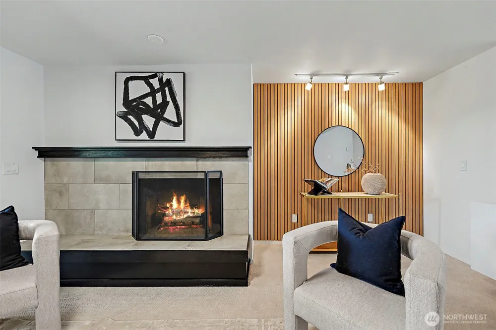 13605 NE 8th Street #203 Bellevue, WA 98005