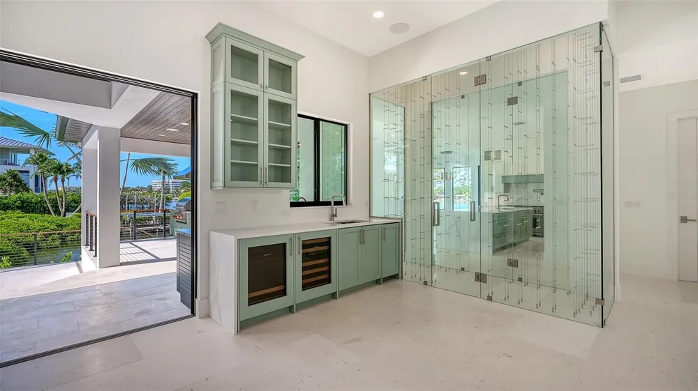 1516 RIDGEWOOD LANE Sarasota, FL 34231