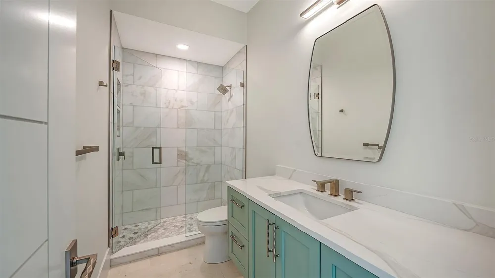 1516 RIDGEWOOD LANE Sarasota, FL 34231