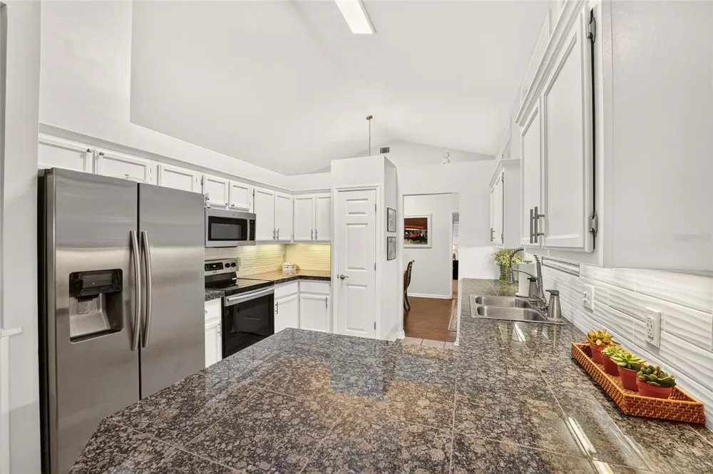 10427 SW 55TH PLACE Gainesville, FL 32608