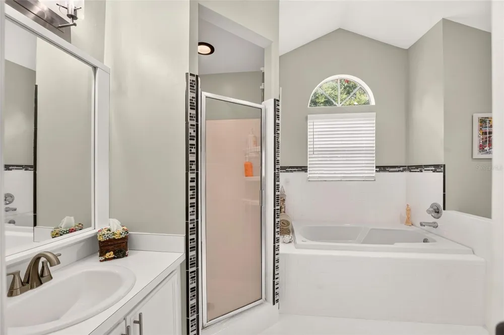 10427 SW 55TH PLACE Gainesville, FL 32608