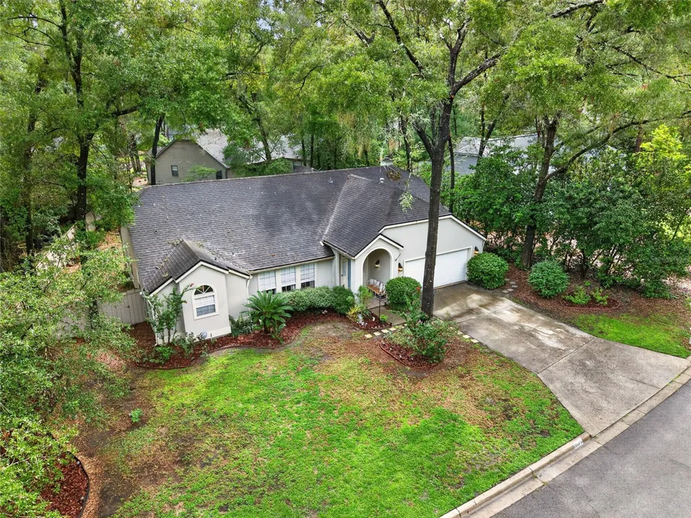 10427 SW 55TH PLACE Gainesville, FL 32608