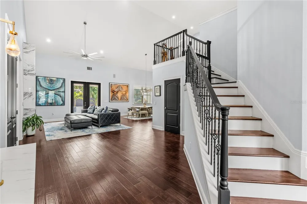 1840 BRYAN AVENUE Winter Park, FL 32789
