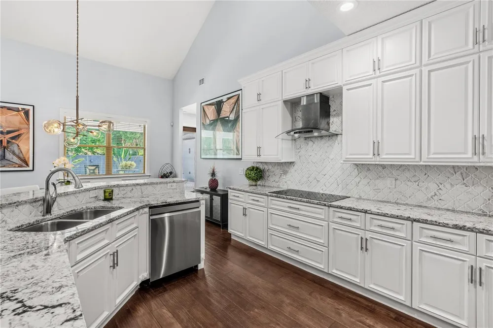 1840 BRYAN AVENUE Winter Park, FL 32789