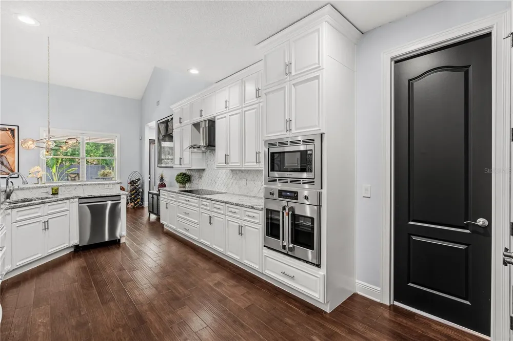 1840 BRYAN AVENUE Winter Park, FL 32789