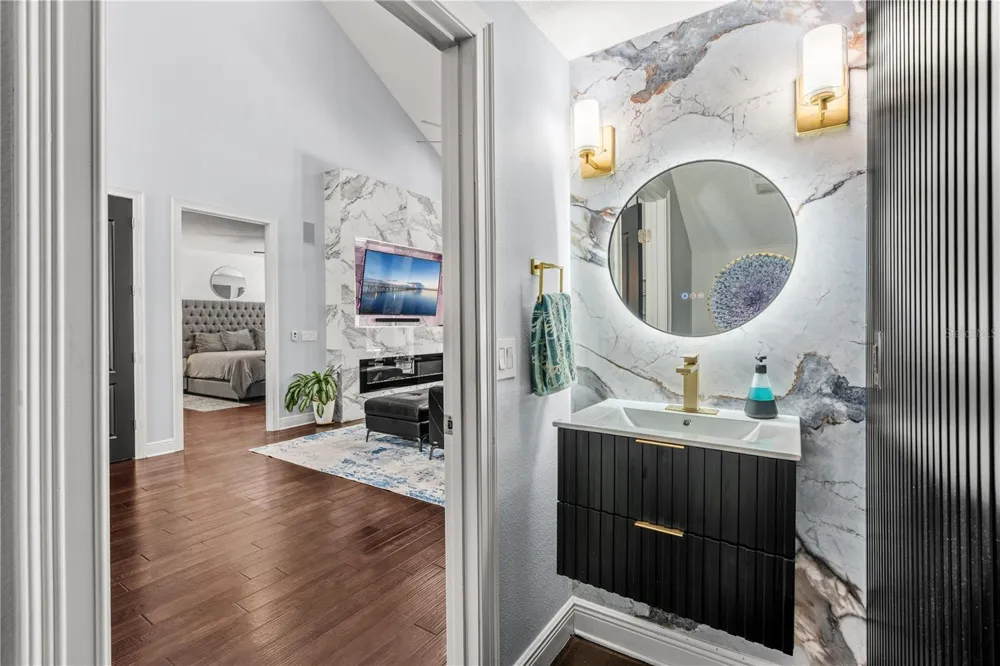 1840 BRYAN AVENUE Winter Park, FL 32789