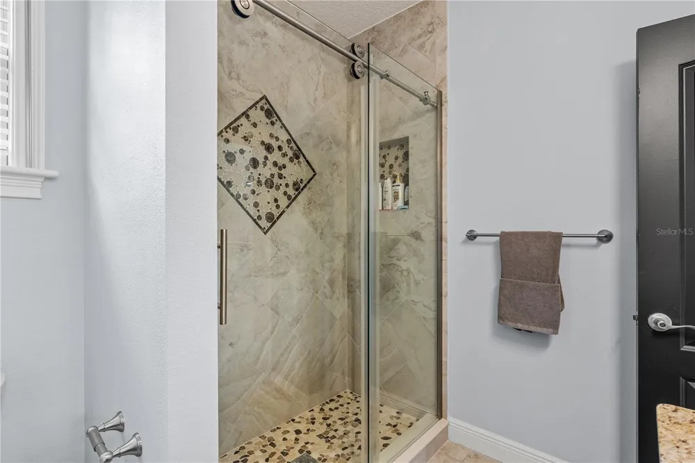 1840 BRYAN AVENUE Winter Park, FL 32789