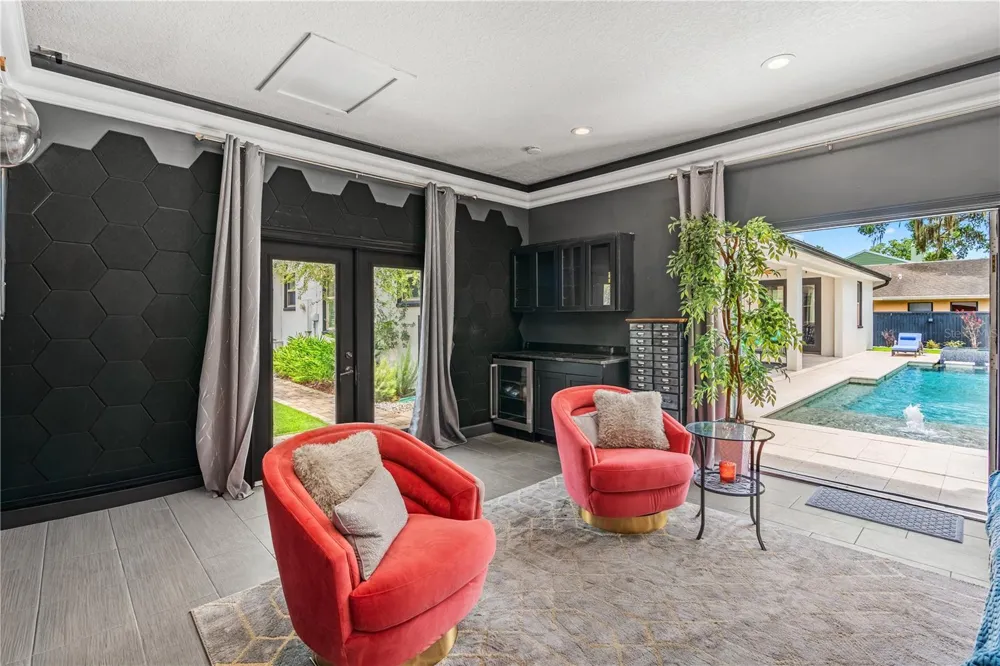 1840 BRYAN AVENUE Winter Park, FL 32789