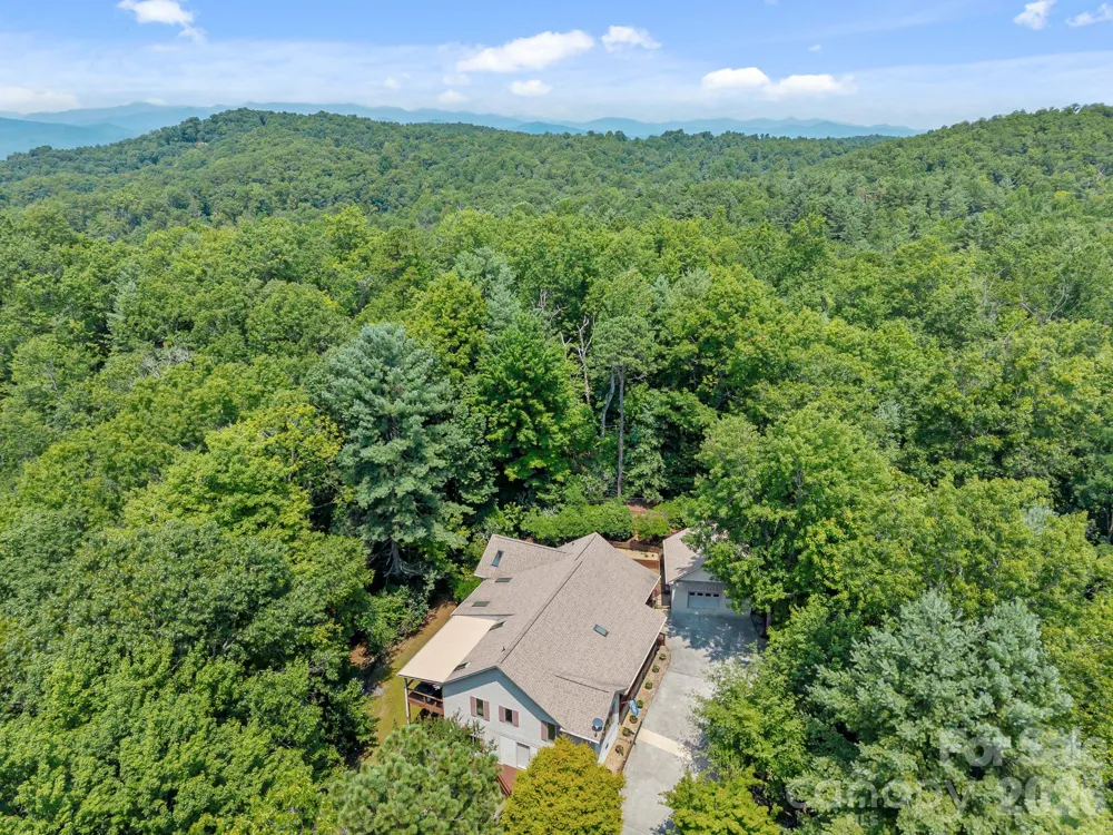 620 Thunder Road Brevard, NC 28712