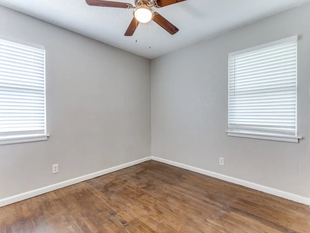 512 Bluebonnet Drive Hurst, TX 76053