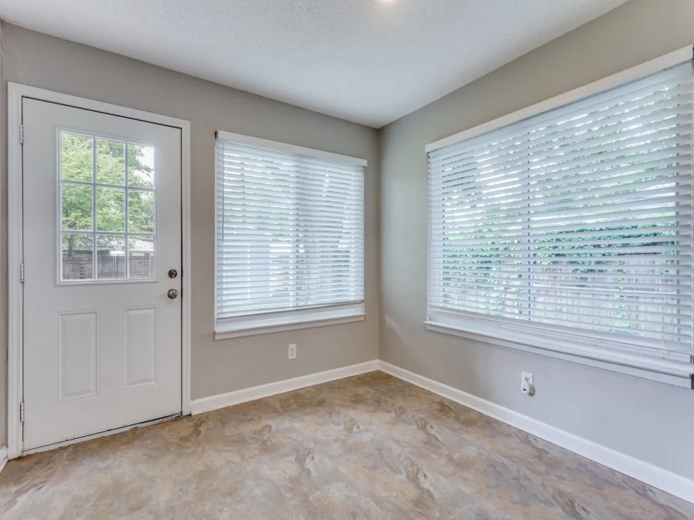512 Bluebonnet Drive Hurst, TX 76053