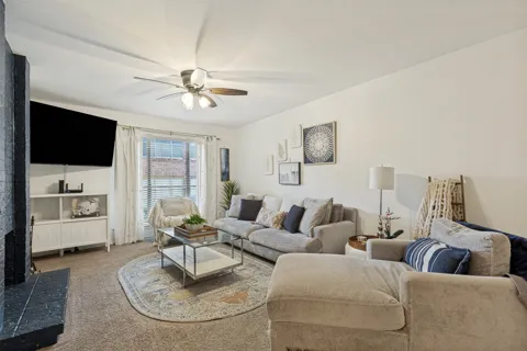 10536 Stone Canyon Road #119