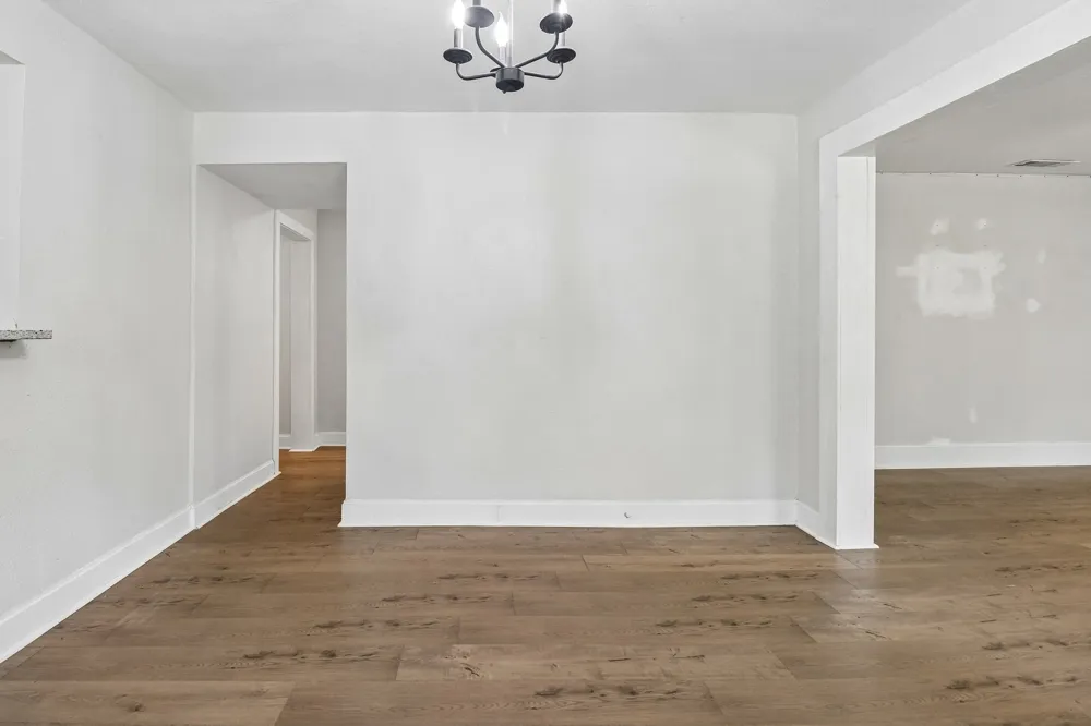1963 Columbus Avenue Fort Worth, TX 76164