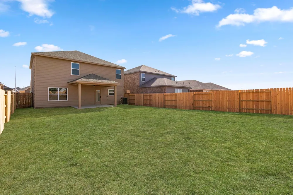 1006 Whispering Winds Drive Beasley, TX 77417