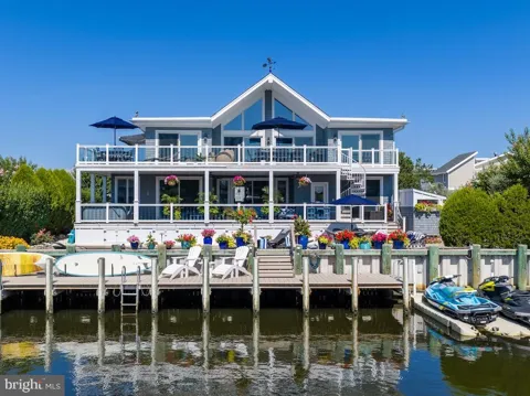 310 BEACH PLUM DRIVE