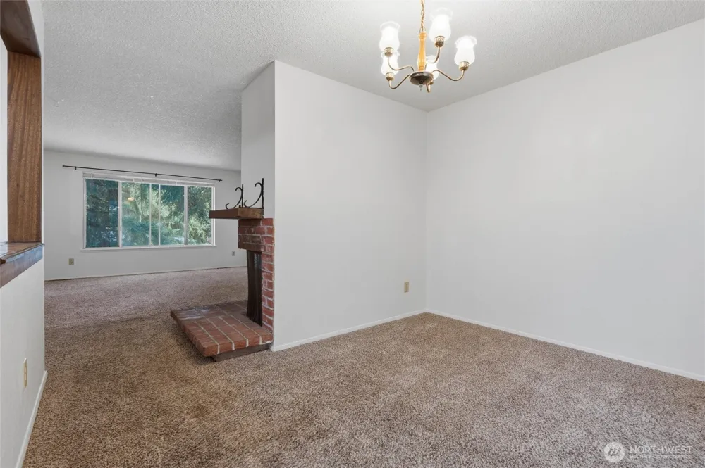 2795 NE John Carlson Road Bremerton, WA 98311