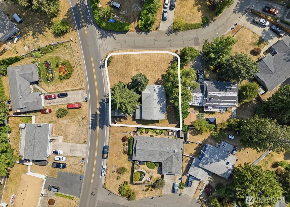 2795 NE John Carlson Road Bremerton, WA 98311