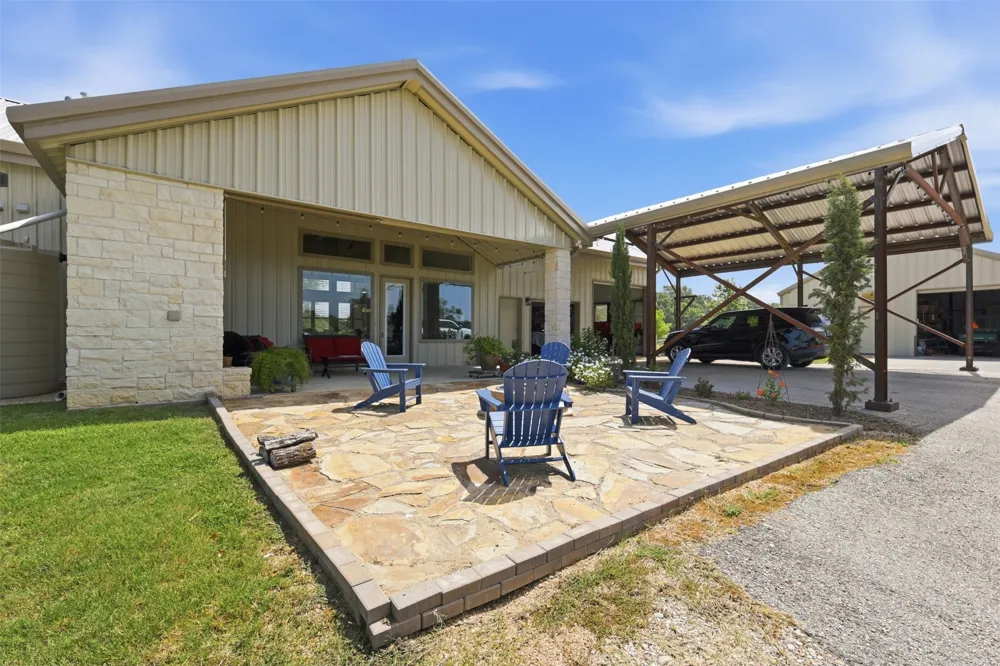 23557 FM 1155 E E Washington, TX 77880