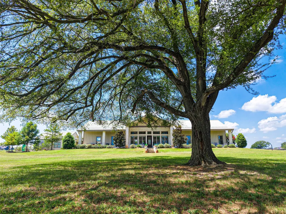 23557 FM 1155 E E Washington, TX 77880