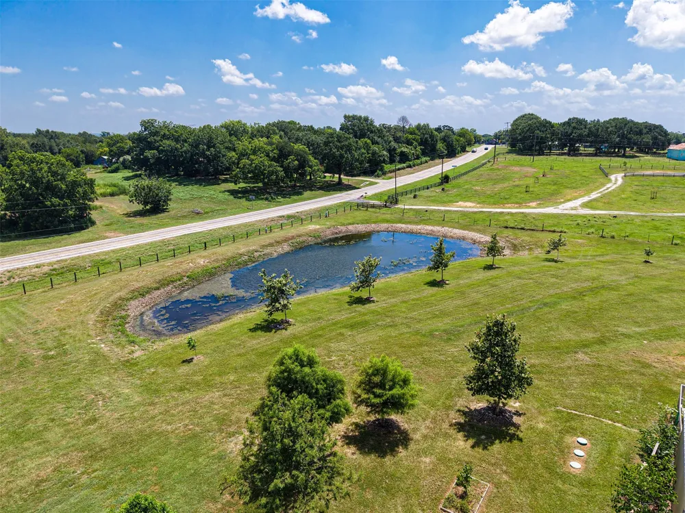 23557 FM 1155 E E Washington, TX 77880