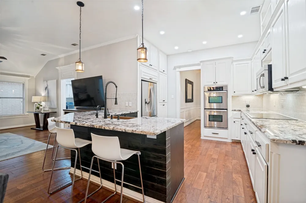 113 Candlelite Trail Heath, TX 75032