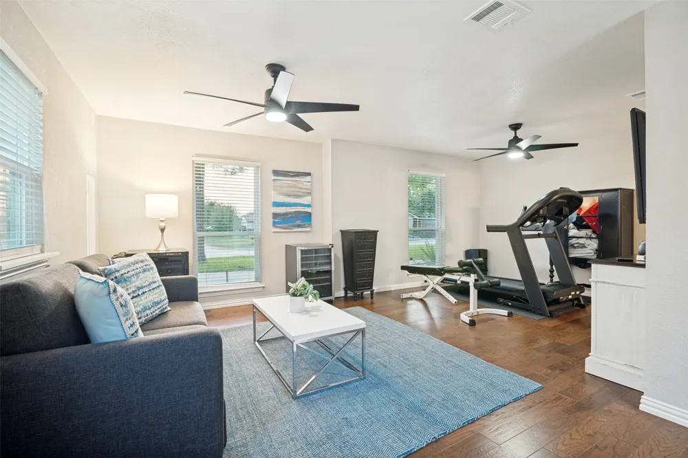 113 Candlelite Trail Heath, TX 75032