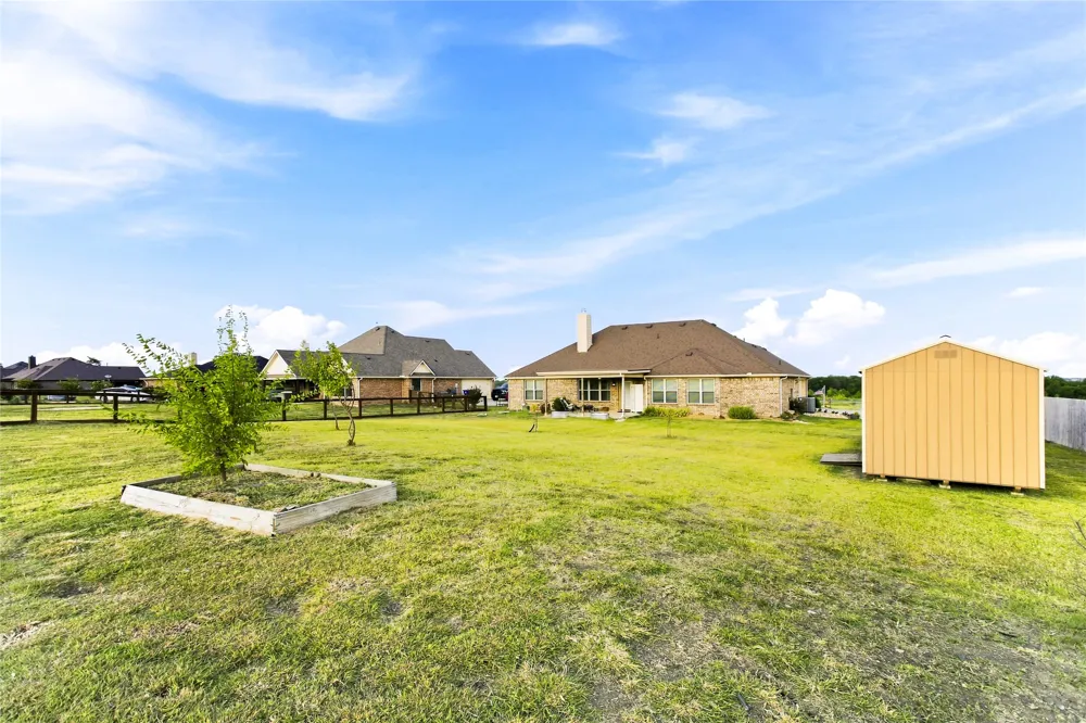 3911 Bennett Road Howe, TX 75459