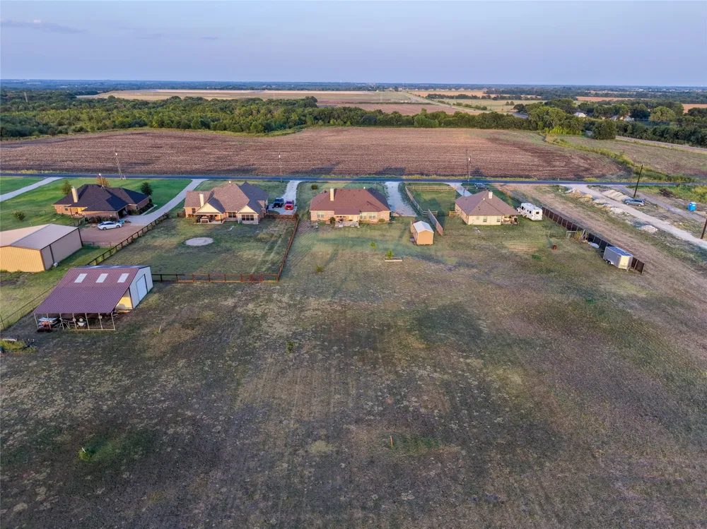 3911 Bennett Road Howe, TX 75459
