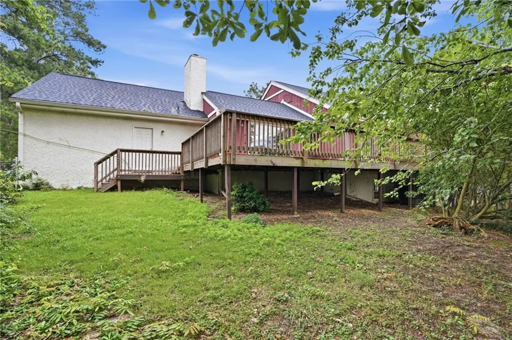 1384 Huntsmen Glen Riverdale, GA 30296