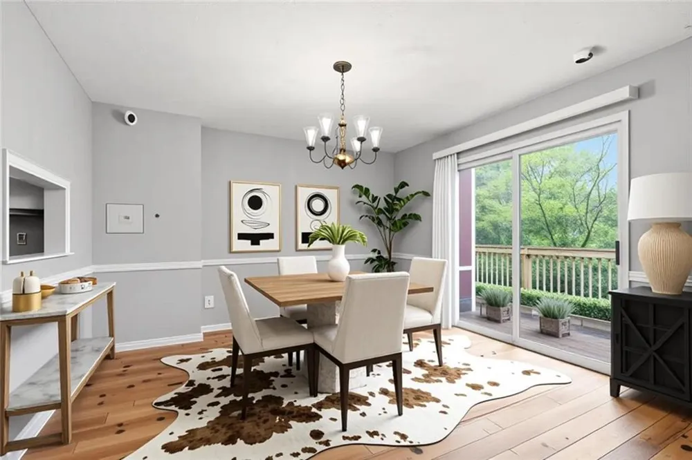 1384 Huntsmen Glen Riverdale, GA 30296