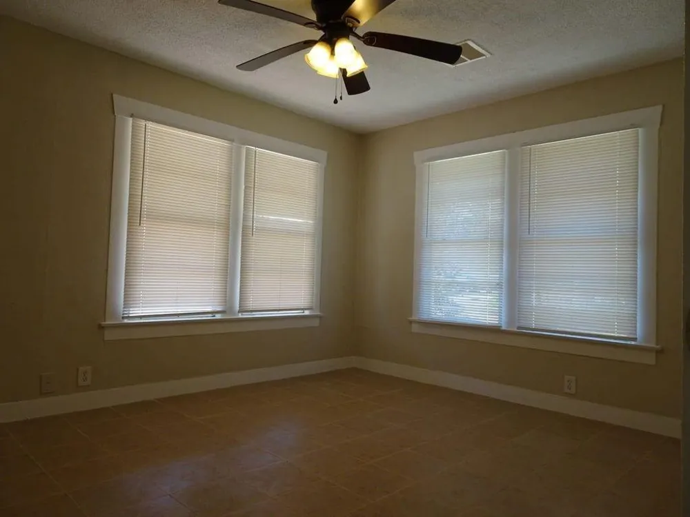 8149 Easton Street Houston, TX 77017