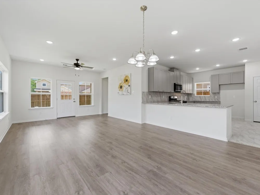 2811 Bowlin Leaf Lane Houston, TX 77014