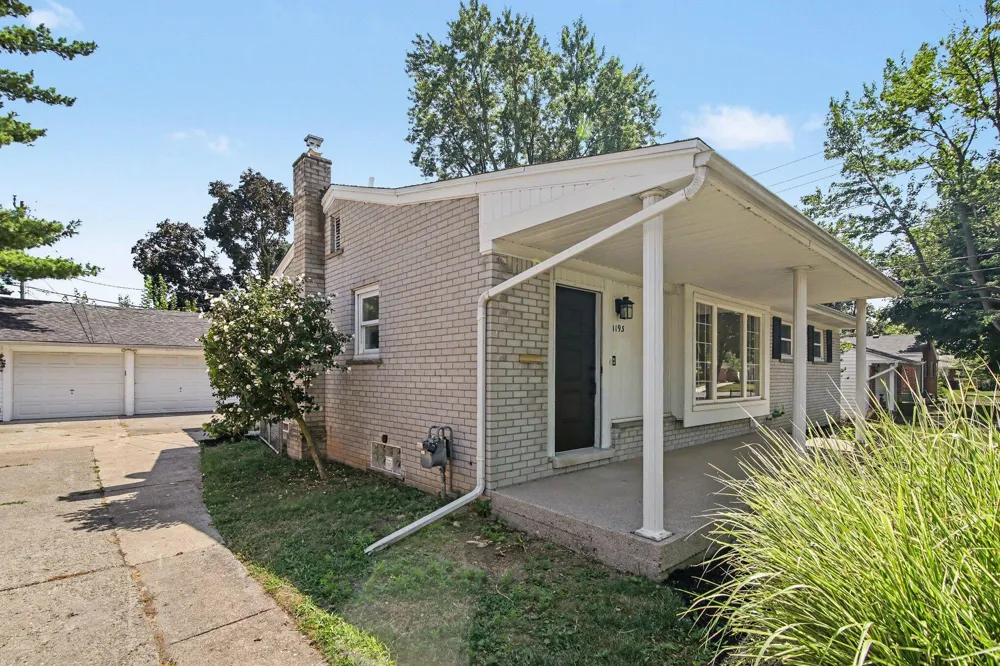 1193 Coleman Street Ypsilanti, MI 48198
