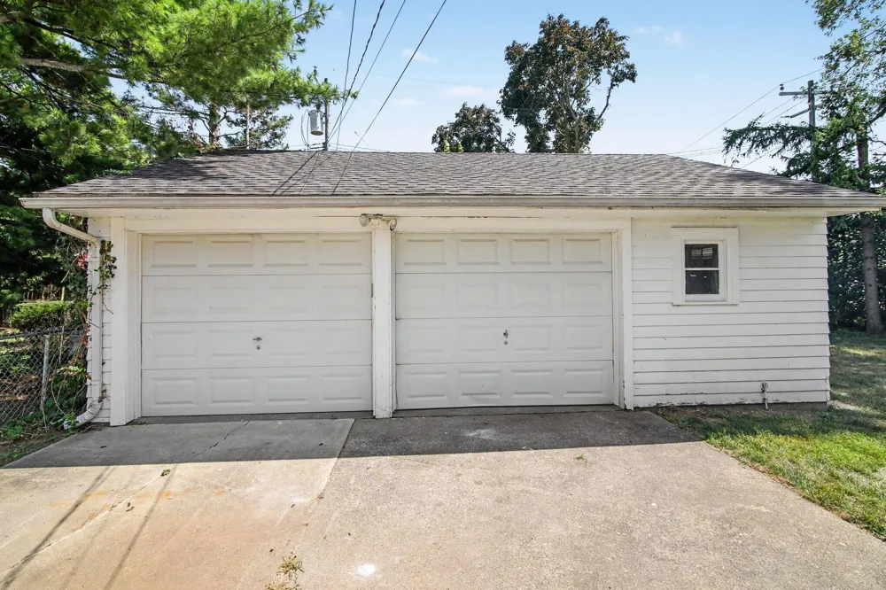 1193 Coleman Street Ypsilanti, MI 48198