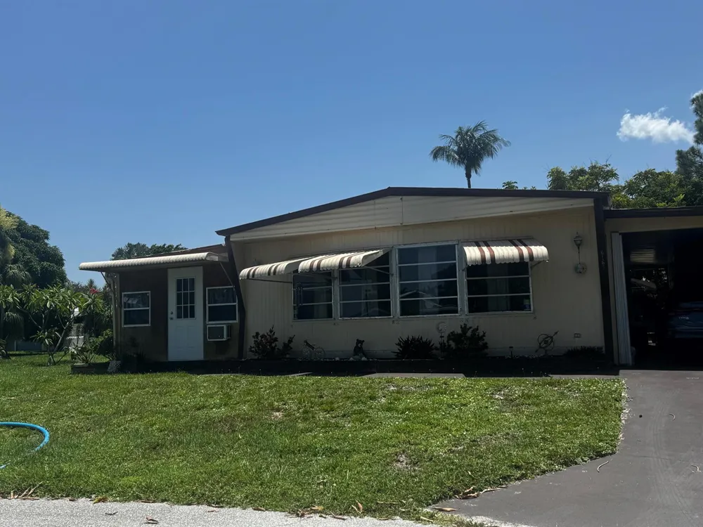 6165 joshua Lane Lantana, FL 33462