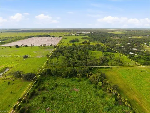 3291 Fort Denaud Rd