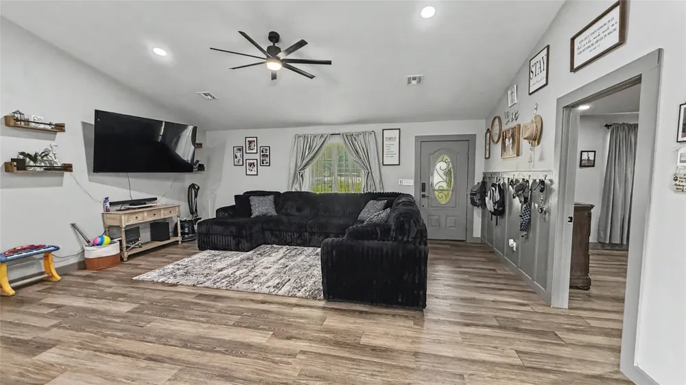 23473 4 Mile Road Fort Gibson, OK 74434