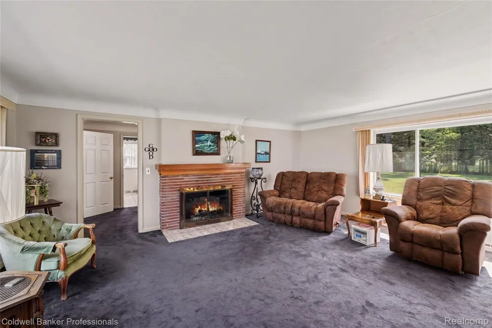 181 Sterling Drive Elba Township, MI 48446