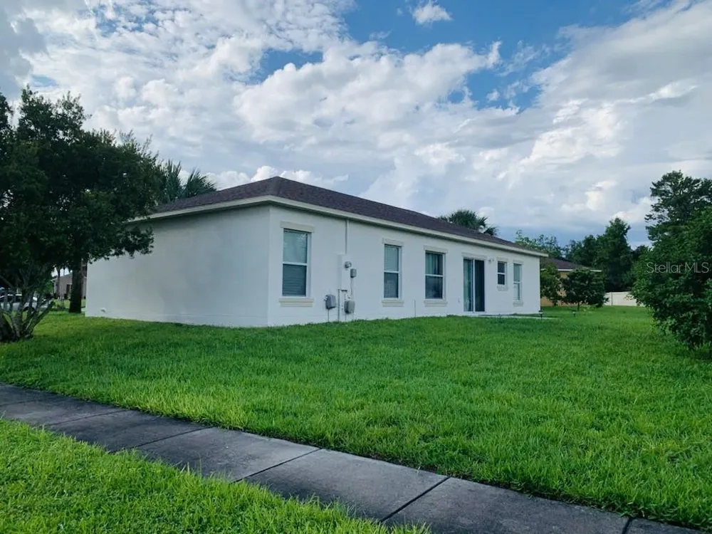 3504 PORTVIEW COURT Kissimmee, FL 34746