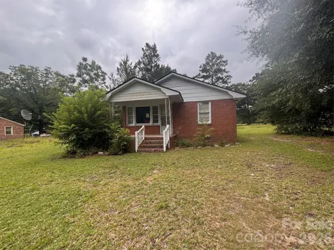 5136 Chinaberry Road